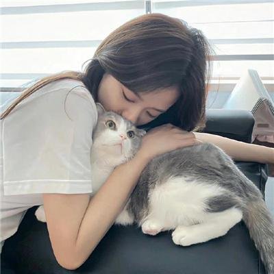 姑婆家 海报