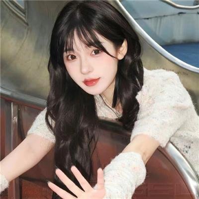 地下室的7人 海报